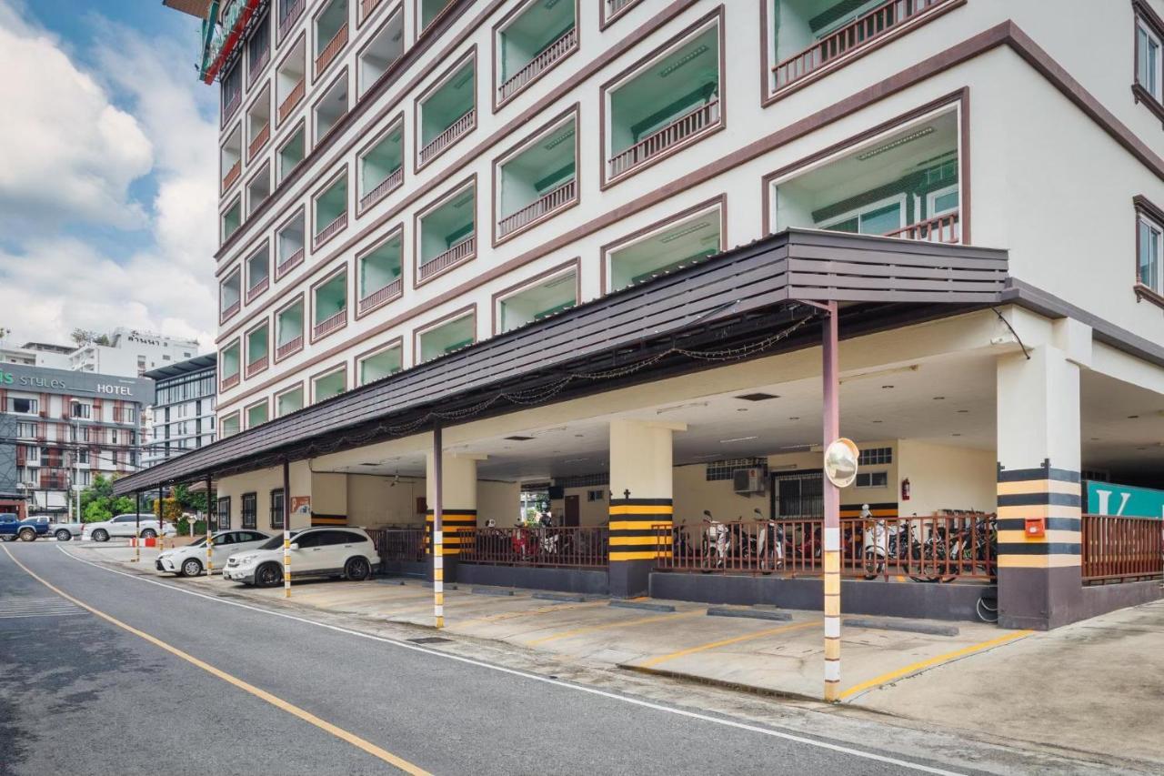 V Residence Hotel Chiang Mai Exteriör bild