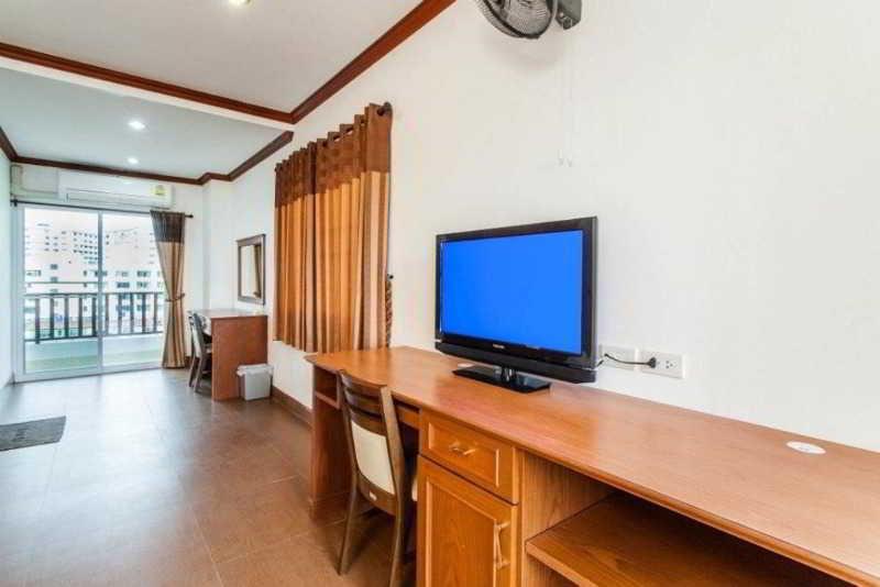 V Residence Hotel Chiang Mai Exteriör bild